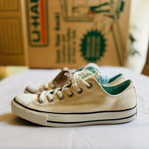 Converse Chuck Taylor all star specialty ox new in original box